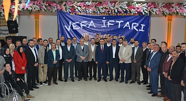 Ak Parti Manisa Yunusemre İlçe Başkanlığı'ndan vefa iftarı